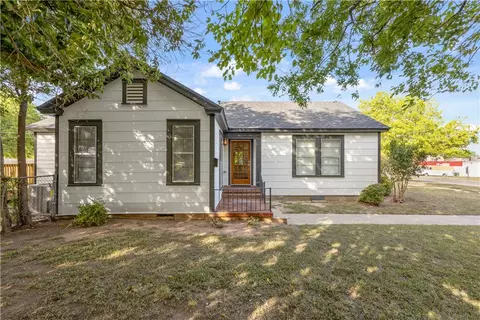 2601 Live Oak Ave, Waco, TX 76708 photo 4