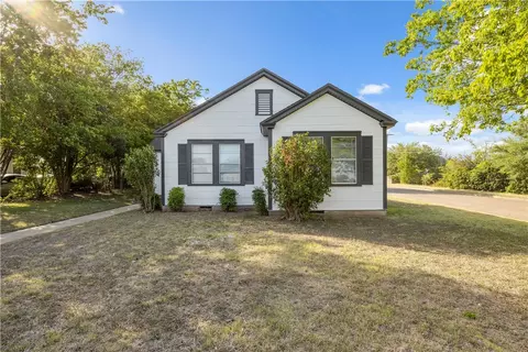 2601 Live Oak Ave, Waco, TX 76708 photo 1