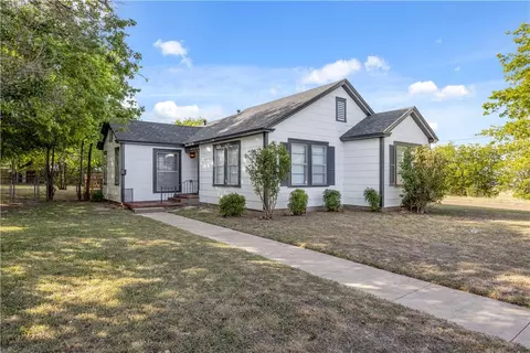 2601 Live Oak Ave, Waco, TX 76708 photo 3