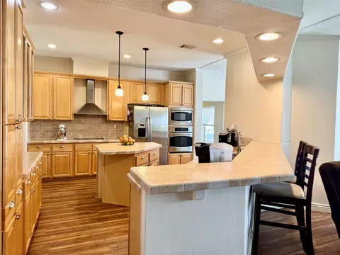 11454 Fm 2710, Lindale, TX 75771