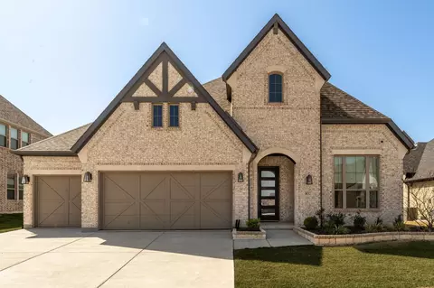 832 Elm Fork Trl, Savannah, TX 76227