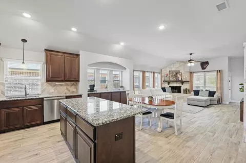 705 Glendale Dr, Anna, TX 75409 photo 8