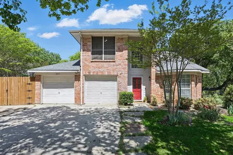 309 Georgian Oak Ct, Lake Dallas, TX 75065