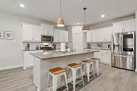 612 Hogan Dr, Denton, TX 76210