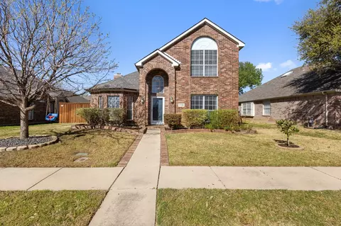 1116 Courtney Ln, Lewisville, TX 75077