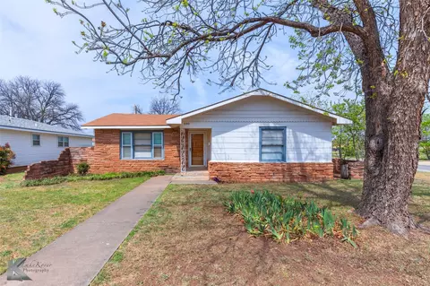 590 E North 23rd St, Abilene, TX 79601