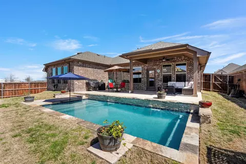 1605 Yellowstone Dr, Forney, TX 75126