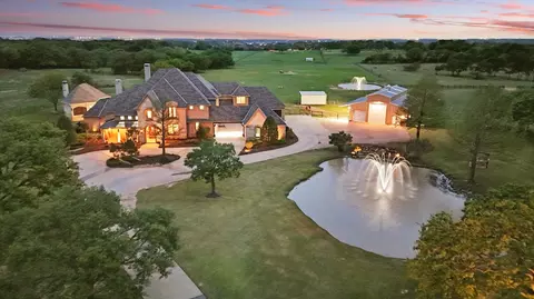 2950 Scenic Dr, Flower Mound, TX 75022