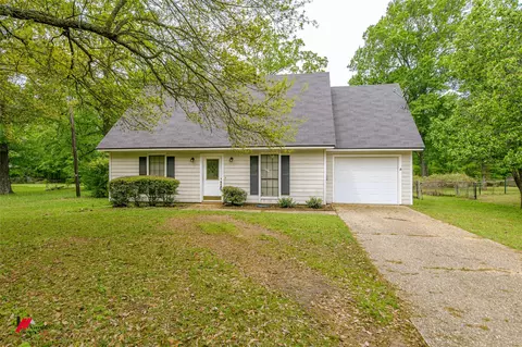 860 Eds Blvd, Shreveport, LA 71107