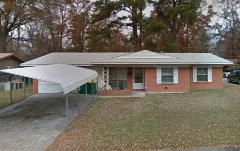 2914 Sunset Rd, Texarkana, TX 75501