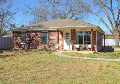 410 S Joyce St, Rising Star, TX 76471