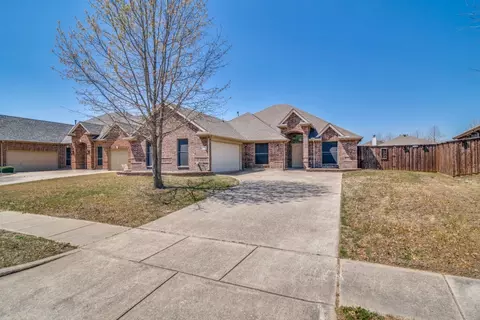 2809 Fantail Dr, Mesquite, TX 75181
