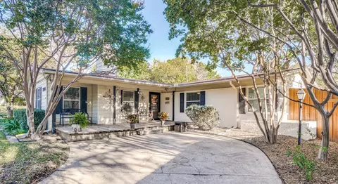 9705 Twin Creek Dr, Dallas, TX 75228