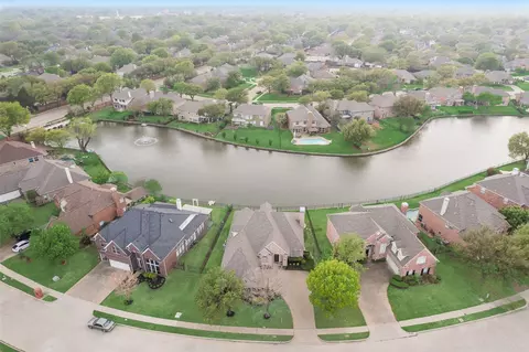 319 Cove Dr, Coppell, TX 75019