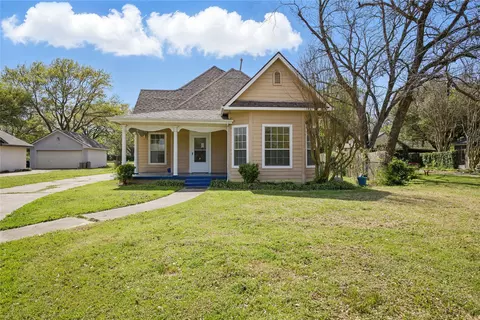 4521 Vandervort Dr, Dallas, TX 75216