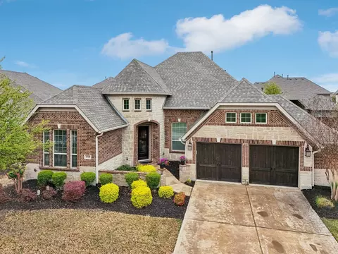 1348 Natural Bridge Dr, Frisco, TX 75036