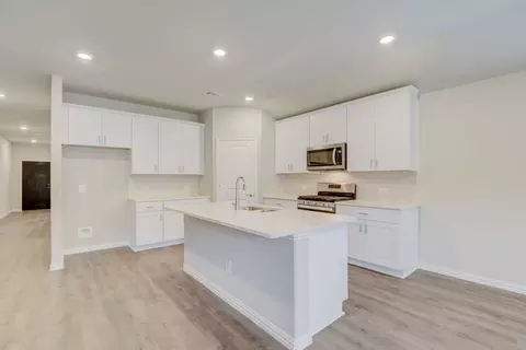 802 Tidal Dr, Princeton, TX 75071