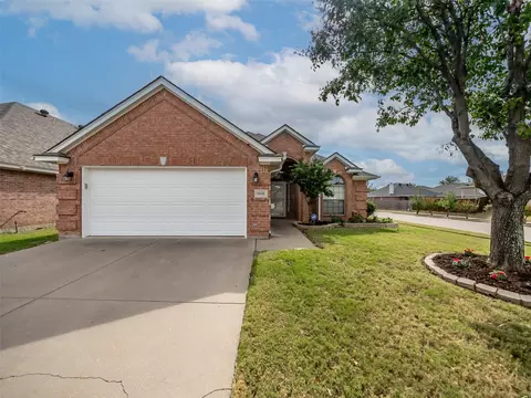 9050 River Trails Blvd, Fort Worth, TX 76118
