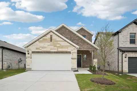 517 Ezra Ln, Mckinney, TX 75069