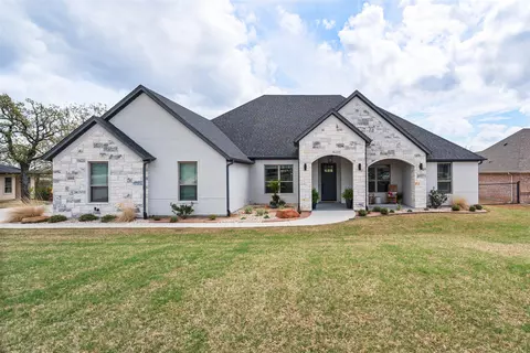 4005 Pinnacle Rdg, Granbury, TX 76049