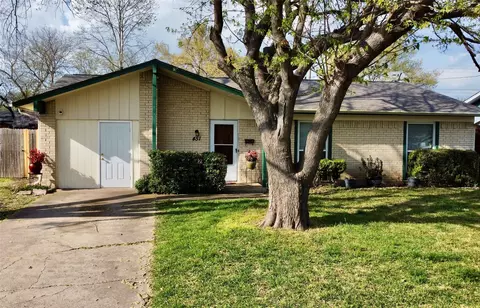 451 Azalea Ln, Duncanville, TX 75137