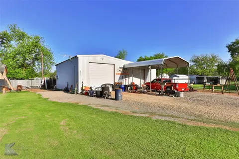 Exterior - 801 N Avenue H, Haskell, TX 79521 photo 12 of 12