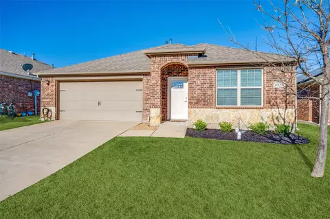 2112 Shady Gln, Princeton, TX 75407
