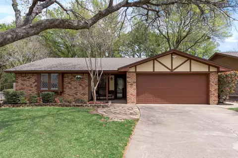 1726 Chaparral Ct, Grapevine, TX 76051