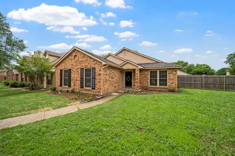 2005 Valley Oak Ct, Garland, TX 75040