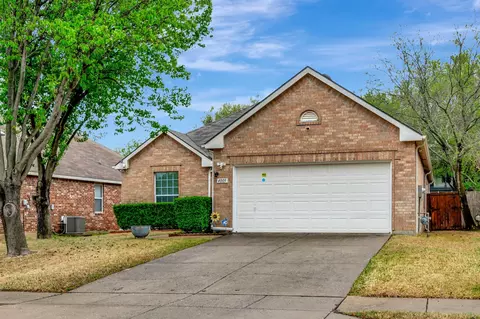 4005 Hawkins Dr, Mckinney, TX 75072
