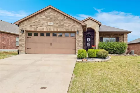 10304 Point Lobos Trl, Fort Worth, TX 76177