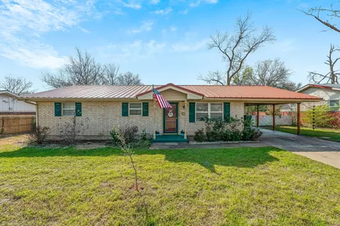 1080 W Park St, Stephenville, TX 76401