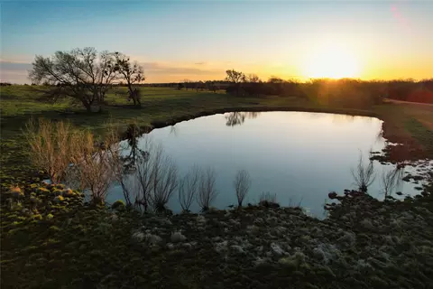 992 Bennett Rd, Howe, TX 75459 photo 2