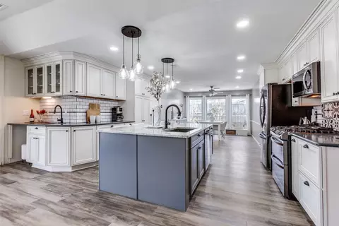 1006 Nottingham Dr, Carrollton, TX 75007