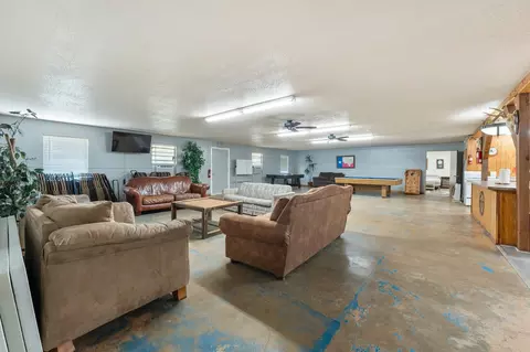 124 Arrowhead, Comanche, TX 76442 photo 12