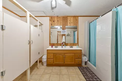 124 Arrowhead, Comanche, TX 76442 photo 10
