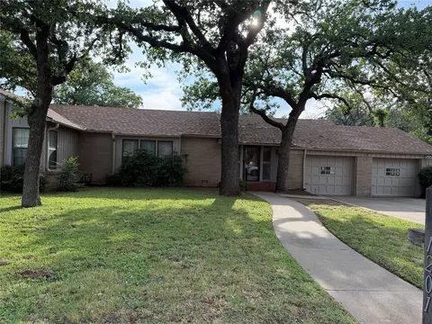1201 NW 7th Ave, Mineral Wells, TX 76067