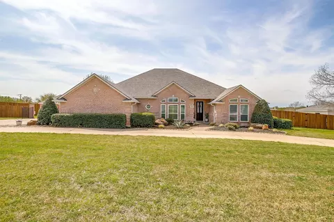 109 Trinity Dr, Willow Park, TX 76087