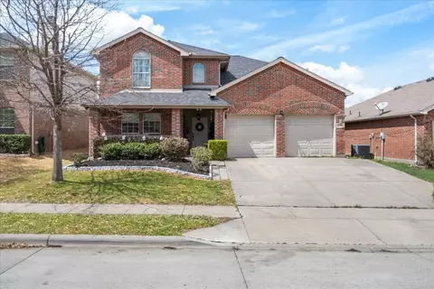 12536 Summerwood Dr, Burleson, TX 76028