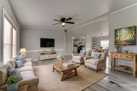 144 Sun Valley Dr, Royse City, TX 75189