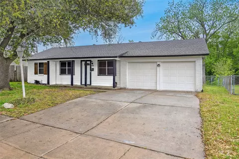 420 Langley Ave, Everman, TX 76140