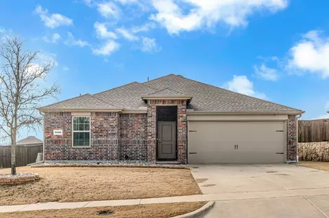 3208 Sandstone Dr, Sherman, TX 75092