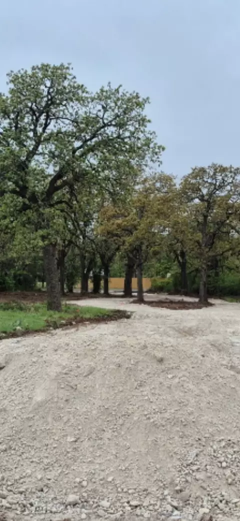 2001 Atticus Ct, Springtown, TX 76082 photo 3