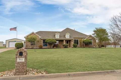 705 Lake Vista Ln, Lavon, TX 75166