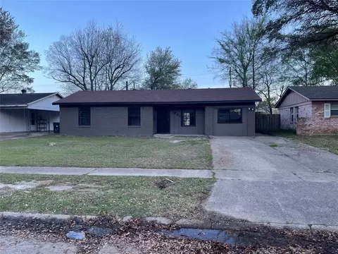 3601 Valley View Dr, Shreveport, LA 71108