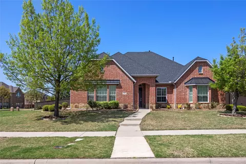 338 Aspen Ln, Frisco, TX 75036