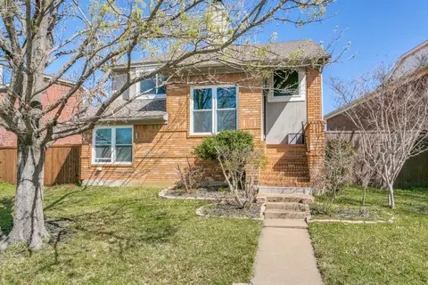 1207 Golden Gate Dr, Carrollton, TX 75007
