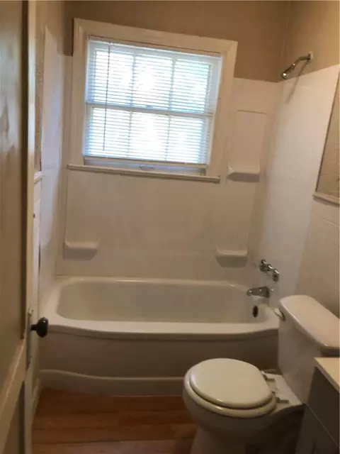 2527 Lyle Ave, Waco, TX 76708 photo 3
