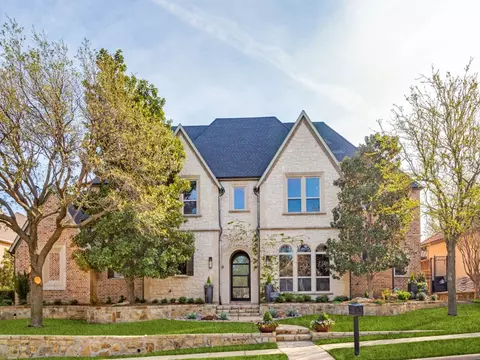 5582 Buena Vista Dr, Frisco, TX 75034
