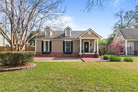 489 Ockley Dr, Shreveport, LA 71105